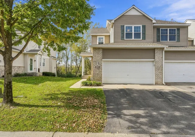 Photo 1 of Single family home for sale at 20057 Heathrow Way #2201, Farmington, MN 55024 | MLS# 7149852 | Listing updated on 2026-10-21