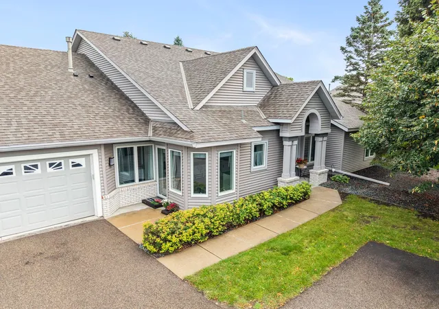 Photo 1 of Single family home for sale at 2530 Sumac Ridge, Saint Paul, MN 55110 | MLS# 7149855 | Listing updated on 2026-09-25