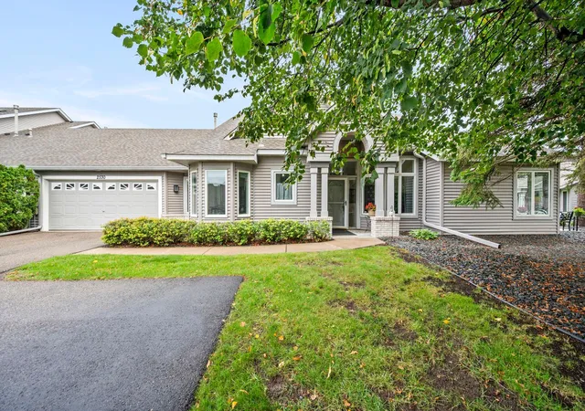 Photo 3 of Single family home for sale at 2530 Sumac Ridge, Saint Paul, MN 55110 | MLS# 7149855 | Listing updated on 2026-09-25