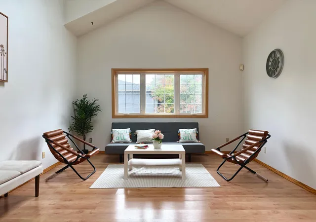 Photo 2 of Single family home for sale at 2023 Parkside Dr, Saint Paul, MN 55119 | MLS# 7149883 | Listing updated on 2026-10-01