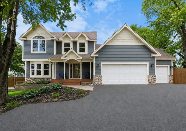 Photo 2 of Single family home for sale at 13426 Excelsior Blvd, Minnetonka, MN 55345 | MLS# 7149899 | Listing updated on 2026-10-21