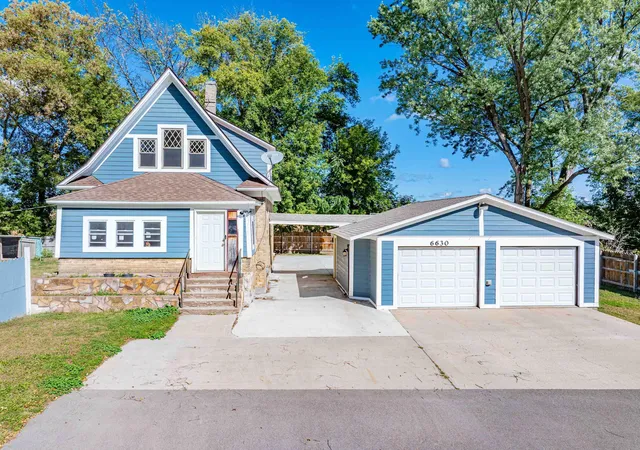 Photo 1 of Single family home for sale at 6630 Augusta Rd, Chaska, MN 55318 | MLS# 7149917 | Listing updated on 2026-10-02