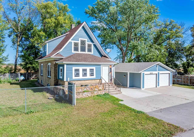 Photo 3 of Single family home for sale at 6630 Augusta Rd, Chaska, MN 55318 | MLS# 7149917 | Listing updated on 2026-10-02
