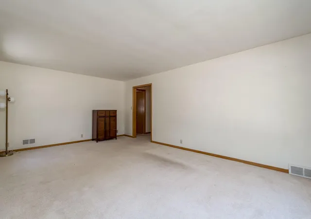 Photo 3 of Single family home for sale at 443 Harrison Ave, North Mankato, MN 56003 | MLS# 7149927 | Listing updated on 2026-09-25