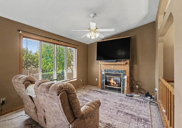Photo 4 of Single family home for sale at 7850 Grinnell Ct E, Lakeville, MN 55044 | MLS# 7149935 | Listing updated on 2026-10-01