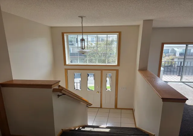 Photo 2 of Single family home for sale at 2387 Eagle Tr Ln, Saint Paul, MN 55129 | MLS# 7149973 | Listing updated on 2026-10-05