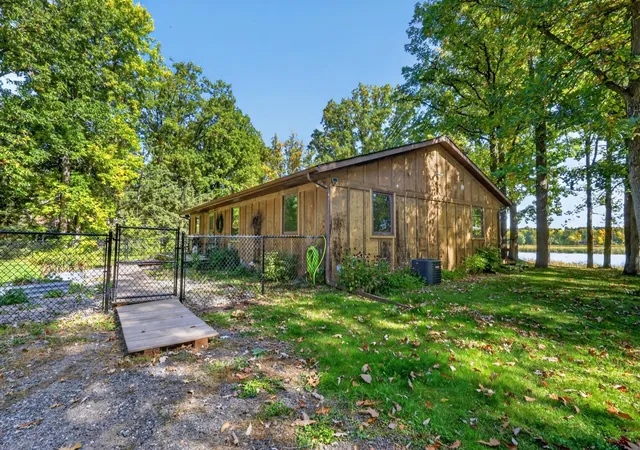 Photo 3 of Single family home for sale at 2016 Knollwood Dr, Grand Rapids, MN 55744 | MLS# 7149983 | Listing updated on 2026-10-01