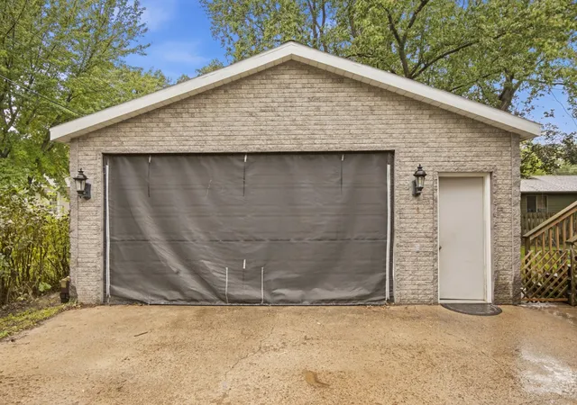 Photo 3 of Single family home for sale at 1627 33rd Avenue N, Saint Cloud, MN 56303 | MLS# 7150001 | Listing updated on 2026-09-26