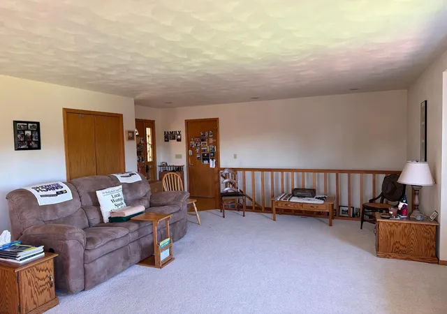 Photo 3 of Sale Pending at 34418 Woodville Blvd, Waseca, MN 56093 | MLS# 7150007 | Listing updated on 2026-10-06