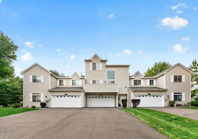 Photo 1 of Single family home for sale at 17679 Hackberry Ct, Eden Prairie, MN 55347 | MLS# 7150015 | Listing updated on 2026-10-07