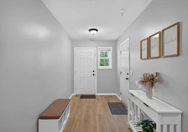 Photo 3 of Single family home for sale at 17679 Hackberry Ct, Eden Prairie, MN 55347 | MLS# 7150015 | Listing updated on 2026-10-21