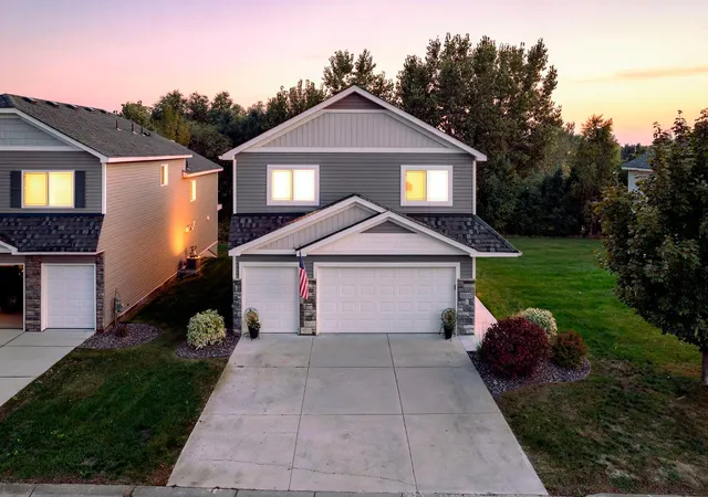 Photo 1 of Single family home for sale at 1007 Alexander Ct, Montrose, MN 55363 | MLS# 7150021 | Listing updated on 2026-10-05