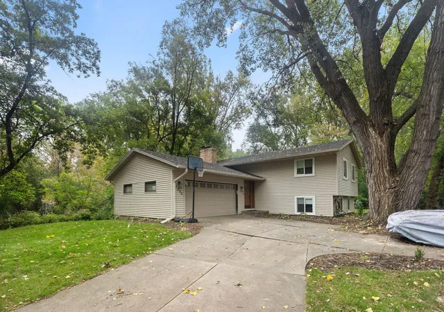 Single family home for sale at 7532 Xerxes Ave N, Minneapolis, MN 55444 | MLS# 7150022