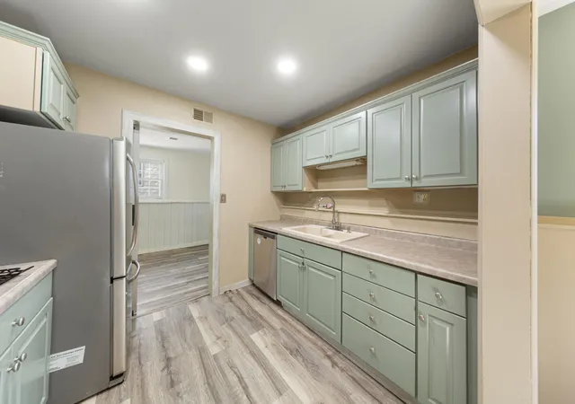 Photo 3 of Single family home for sale at 1803 2nd Avenue Sw, Austin, MN 55912 | MLS# 7150026 | Listing updated on 2026-09-30