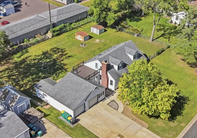 Photo 2 of Single family home for sale at 8616 1st Avenue S, Minneapolis, MN 55420 | MLS# 7150043 | Listing updated on 2026-10-01