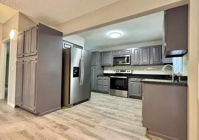 Photo 3 of Single family home for sale at 1414 W Danube Rd, Minneapolis, MN 55432 | MLS# 7150044 | Listing updated on 2026-10-07