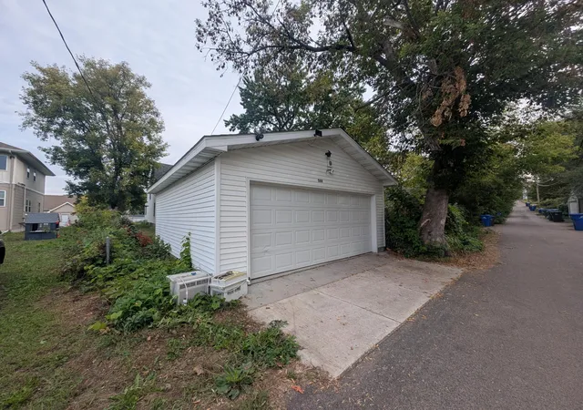 Photo 3 of Single family home for sale at 588 York Ave, Saint Paul, MN 55130 | MLS# 7150052 | Listing updated on 2026-10-07