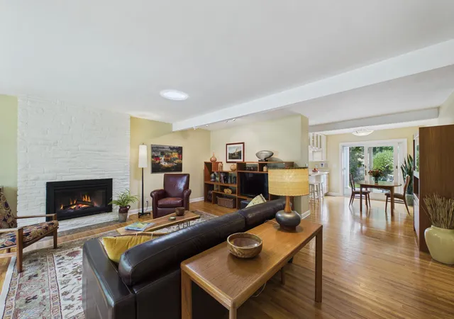 Photo 2 of Sale Pending at 1786 Saunders Ave, Saint Paul, MN 55116 | MLS# 7150054 | Listing updated on 2026-09-29