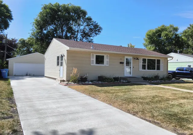 Single family home for sale at 1445 18th Street S, Fargo, ND 58103 | MLS# 7150056