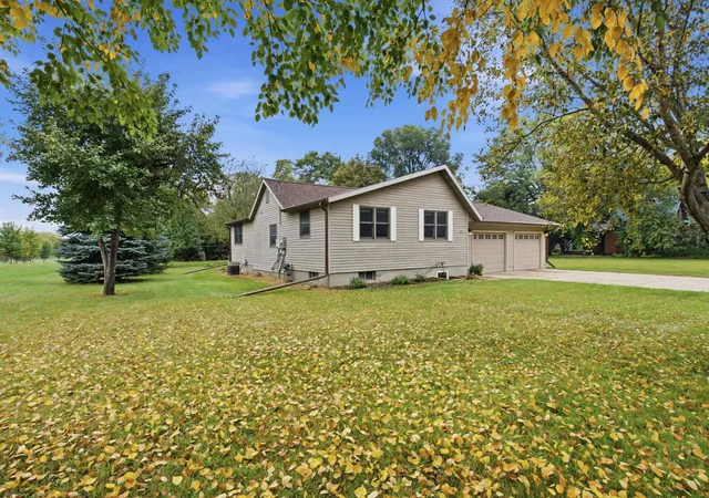 Photo 1 of Single family home for sale at 212 21st Street S, Benson, MN 56215 | MLS# 7150068 | Listing updated on 2026-10-19