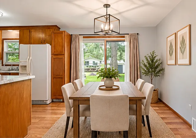 Photo 3 of Single family home for sale at 841 14th Street SE, Owatonna, MN 55060 | MLS# 7150069 | Listing updated on 2026-10-14