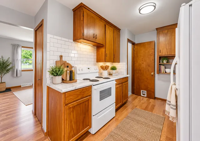 Photo 4 of Single family home for sale at 841 14th Street SE, Owatonna, MN 55060 | MLS# 7150069 | Listing updated on 2026-10-14
