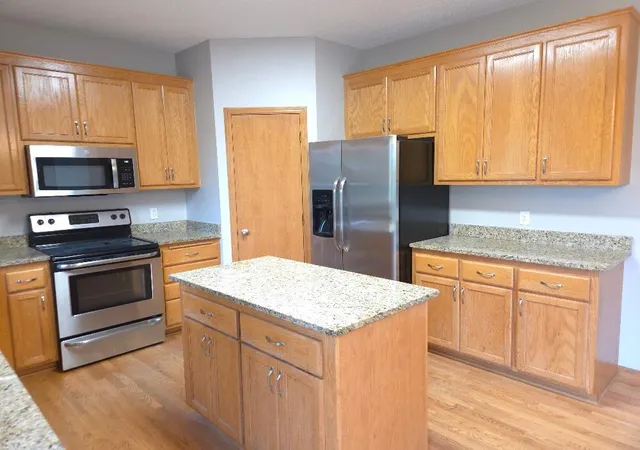 Photo 4 of Single family home for sale at 603 Greten Ct, Hastings, MN 55033 | MLS# 7150082 | Listing updated on 2026-10-09