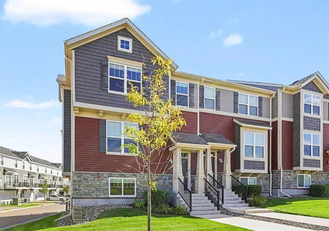 Photo 1 of Single family home for sale at 7528 38th Street N, Saint Paul, MN 55128 | MLS# 7150084 | Listing updated on 2026-10-27