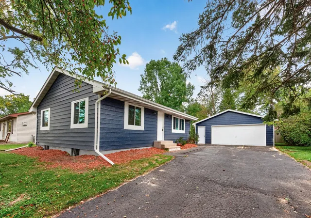 Photo 1 of Sale Pending at 1014 9th Avenue Sw, Forest Lake, MN 55025 | MLS# 7150136 | Listing updated on 2026-09-30