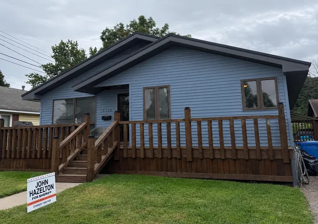 Photo 1 of Single family home for sale at 1215 W Mark St, Winona, MN 55987 | MLS# 7150138 | Listing updated on 2026-10-29