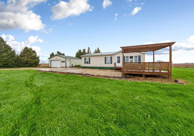 Photo 2 of Single family home for sale at 82090 State Hwy 251, Hollandale, MN 56045 | MLS# 7150163 | Listing updated on 2026-10-05