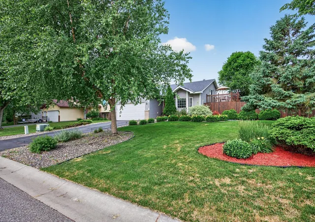 Photo 2 of Single family home for sale at 9442 Hale Ave S, Cottage Grove, MN 55016 | MLS# 7150168 | Listing updated on 2026-10-09