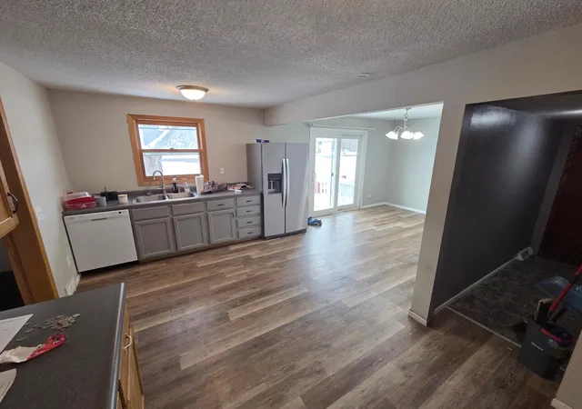 Photo 2 of Single family home for sale at 1005 Golf Crse Rd, Monticello, MN 55362 | MLS# 7150187 | Listing updated on 2026-09-28