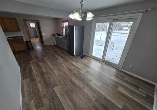 Photo 3 of Single family home for sale at 1005 Golf Crse Rd, Monticello, MN 55362 | MLS# 7150187 | Listing updated on 2026-09-28
