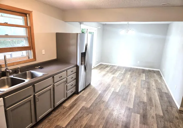Photo 4 of Single family home for sale at 1005 Golf Crse Rd, Monticello, MN 55362 | MLS# 7150187 | Listing updated on 2026-09-28