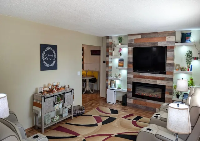 Photo 4 of Single family home for sale at 401 N Main St, Kiester, MN 56051 | MLS# 7150197 | Listing updated on 2026-10-27