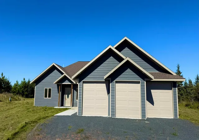 Single family home for sale at 2158 Fighting Sioux Loop NW, Baudette, MN 56623 | MLS# 7150206