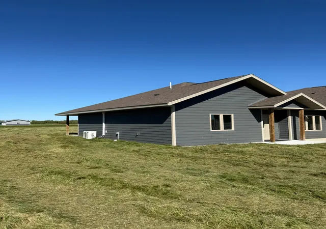 Photo 3 of Single family home for sale at 2158 Fighting Sioux Loop NW, Baudette, MN 56623 | MLS# 7150206 | Listing updated on 2026-09-28