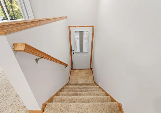 Photo 3 of Single family home for sale at 11212 Kinsley St, Eden Prairie, MN 55344 | MLS# 7150221 | Listing updated on 2026-10-07