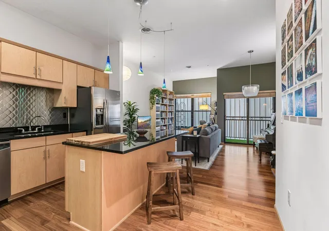 Listing Photo 4 - Condo for sale in building located at 270 4th St E, St. Paul, MN 55101 - Unit #207