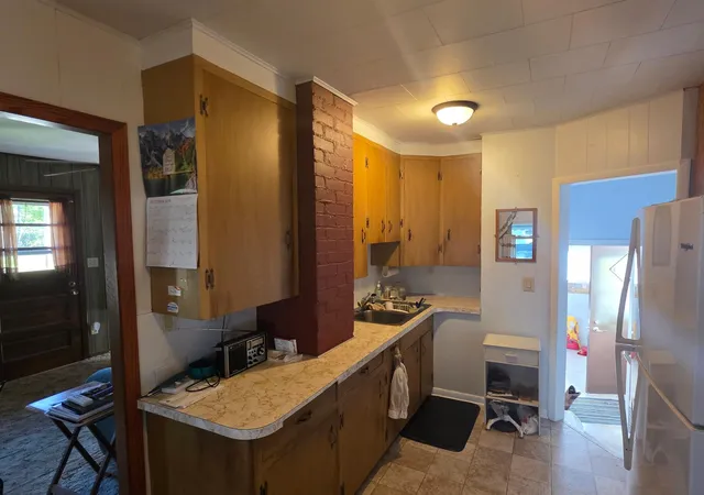 Photo 3 of Single family home for sale at 1008 15th Avenue Ne, Austin, MN 55912 | MLS# 7150227 | Listing updated on 2026-10-09