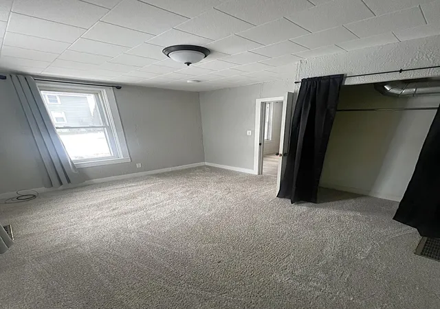 Photo 3 of Single family home for sale at 130 6th Street SW, Plainview, MN 55964 | MLS# 7150241 | Listing updated on 2026-10-06