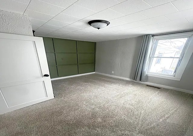 Photo 4 of Single family home for sale at 130 6th Street SW, Plainview, MN 55964 | MLS# 7150241 | Listing updated on 2026-10-06