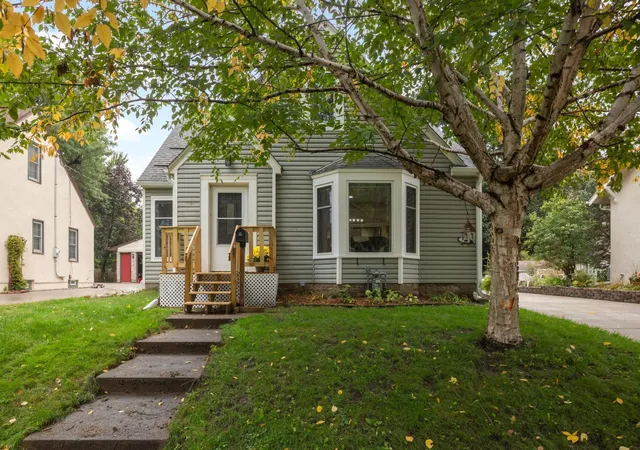 Photo 1 of Single family home for sale at 1154 Cherokee Ave, Saint Paul, MN 55118 | MLS# 7150258 | Listing updated on 2026-10-07