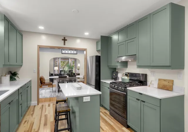 Photo 4 of Single family home for sale at 1154 Cherokee Ave, Saint Paul, MN 55118 | MLS# 7150258 | Listing updated on 2026-10-07