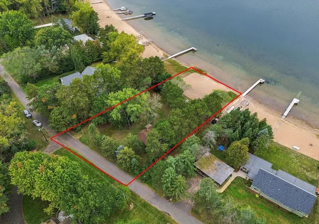 Photo 3 of Sale Pending at 12330 Panama Ave N, Stillwater, MN 55082 | MLS# 7150286 | Listing updated on 2026-10-02