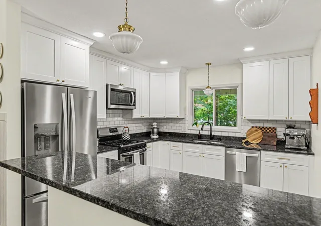 Photo 3 of Single family home for sale at 6112 Bartlett Blvd, Mound, MN 55364 | MLS# 7150291 | Listing updated on 2026-10-08