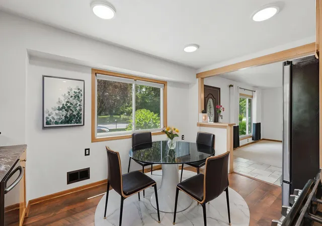 Photo 3 of Single family home for sale at 2145 County Rd E, Saint Paul, MN 55110 | MLS# 7150305 | Listing updated on 2026-10-06