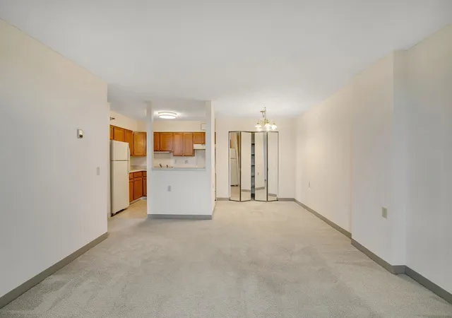 Photo 3 of Condo for sale at 7600 Golden Valley Rd #805, Minneapolis, MN 55427 | MLS# 7150325 | Listing updated on 2026-10-09