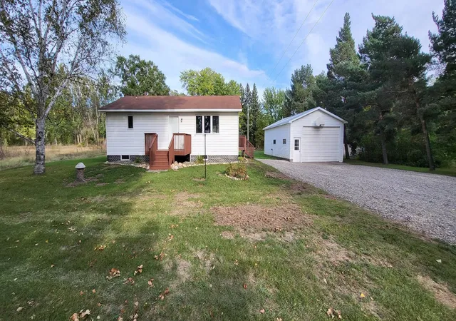 Photo 1 of Single family home for sale at 18462 Becker Line Rd, Park Rapids, MN 56470 | MLS# 7150326 | Listing updated on 2026-09-30